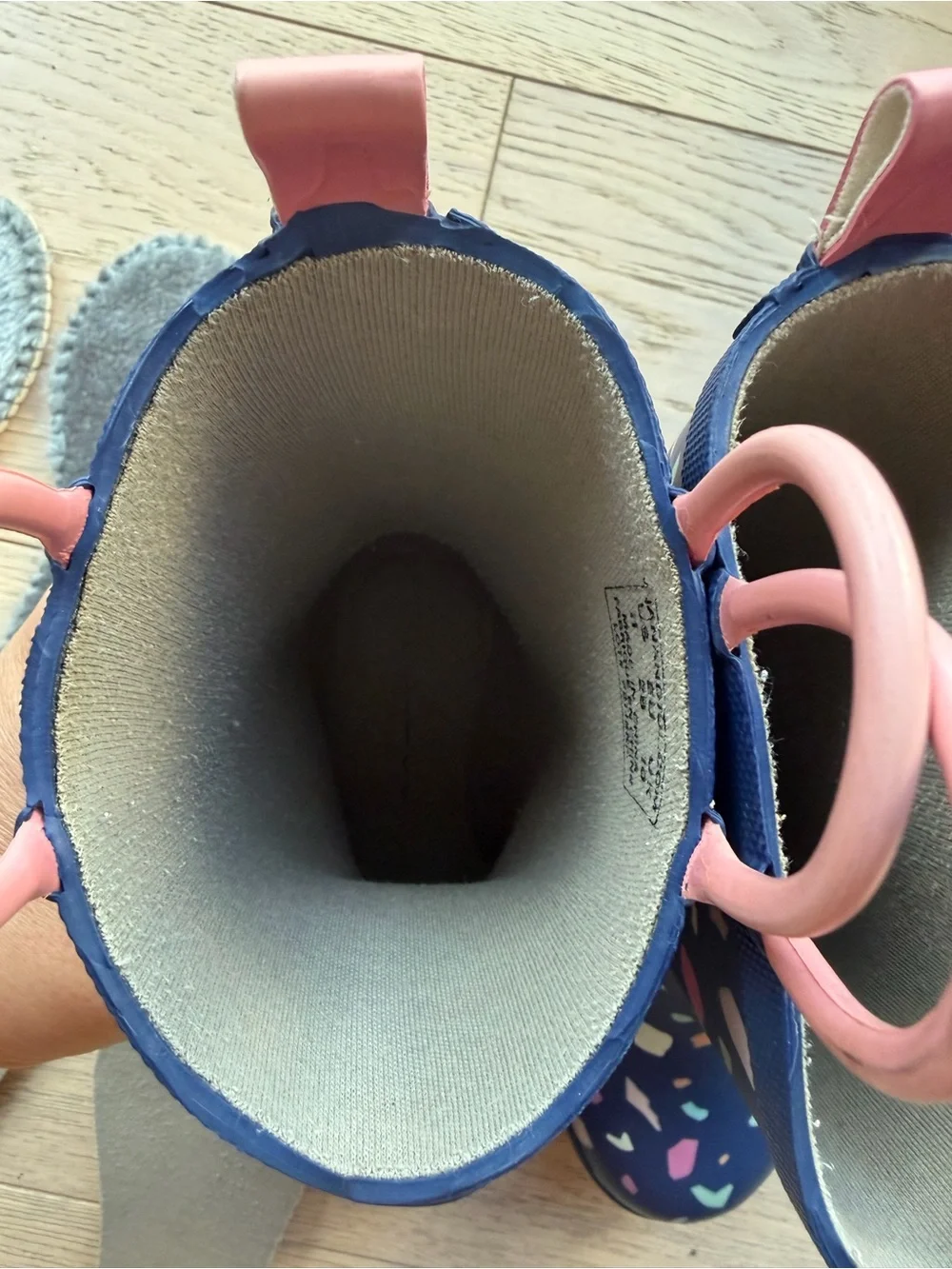 Jan and Jul Kids Rain Boots size 11 Terrazzo
